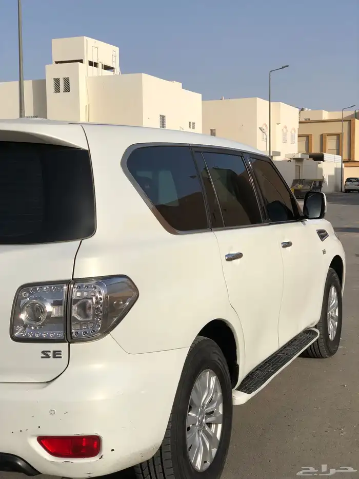 باترول v8 -320 مديل 2013 نظيف جدا 4