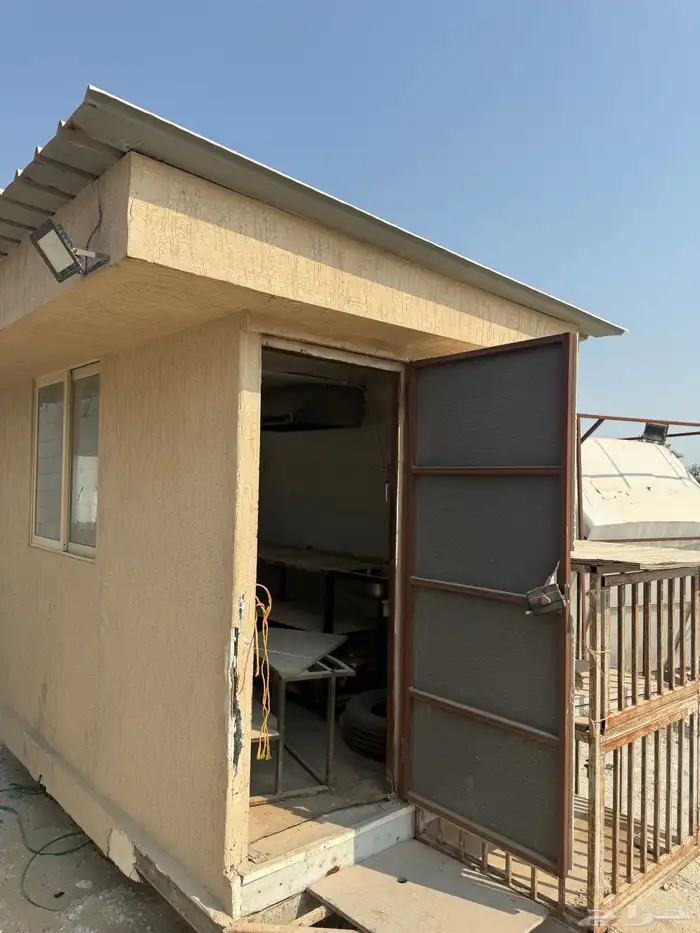 فود ترك جاهز يحتاج صيانه خفيفه على السوم 3