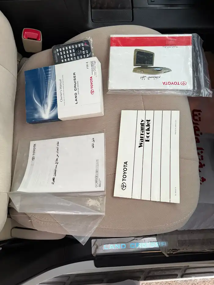 جيب لاندكروزر 2011((مخزن )) 27