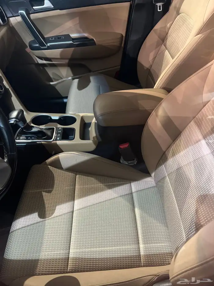 للبيع كيا سوبرتاج 2020حجم المكينه 2400cc 6