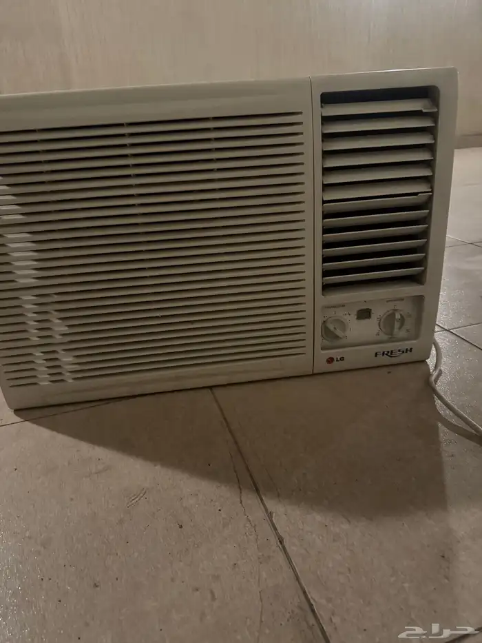 عندي مكيف للبيع شركه LG 0
