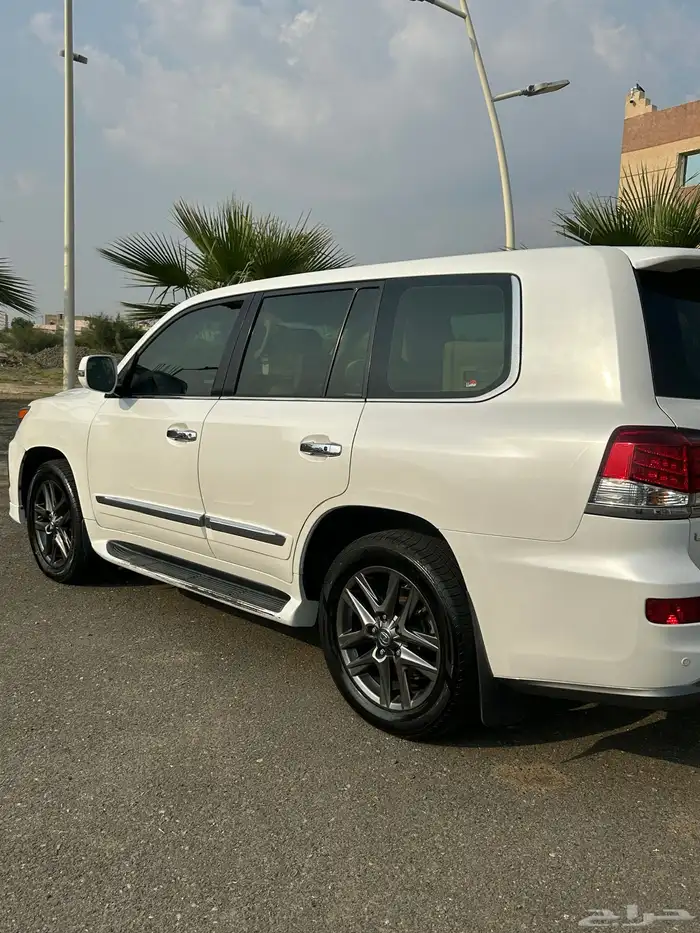 جيب لكزس 2015 بلد 2