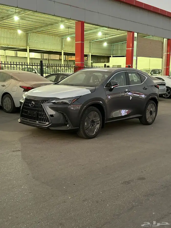 لكزس 2025 NX350 فئه AA خليجي ضمان عبداللطيف 8