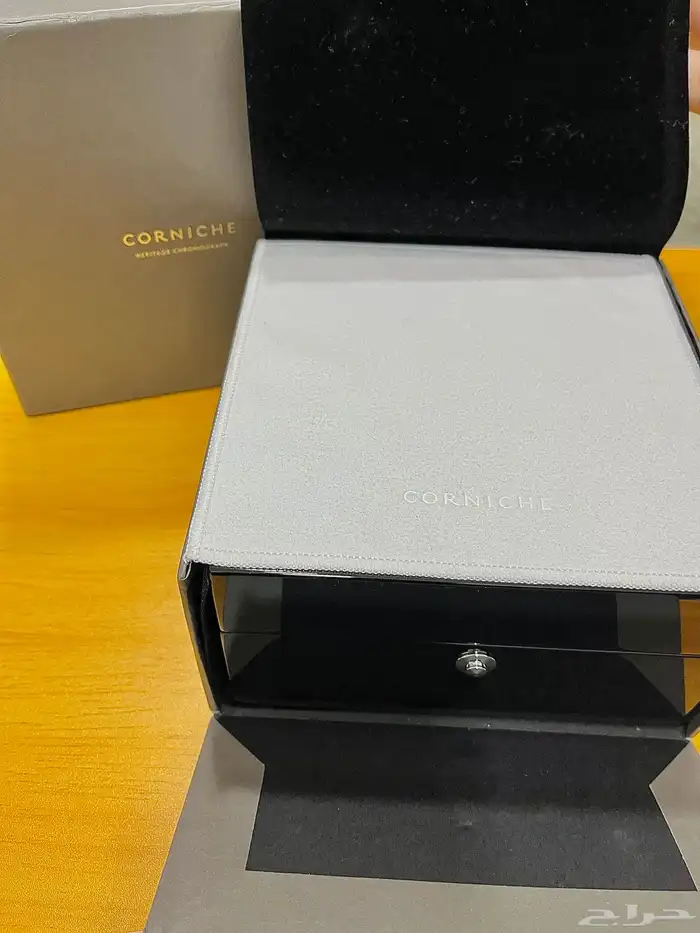 ساعة كورنيش هيرتج إصدار محدود (300 قطعة فقط) 2