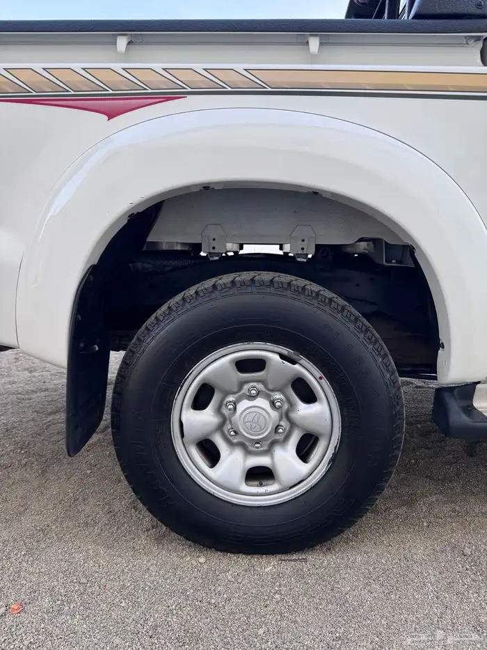 هايلوكس ( مخزن بريمي ) 46