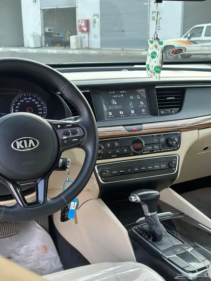 كيا كدنزا 9