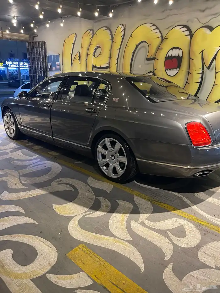 بنتلي موديل 2010 للبيع 4