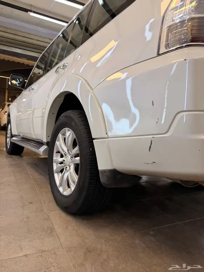 للبيع جيب باجيرو 2015 4