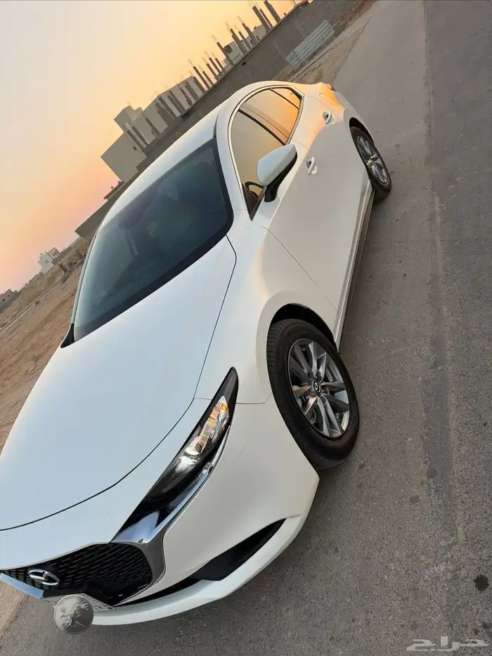 مازدا 3 موديل 24 للبيع 4