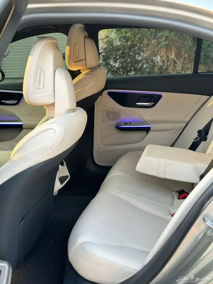 مرسيدس C300 2023 بدي وكاله 41