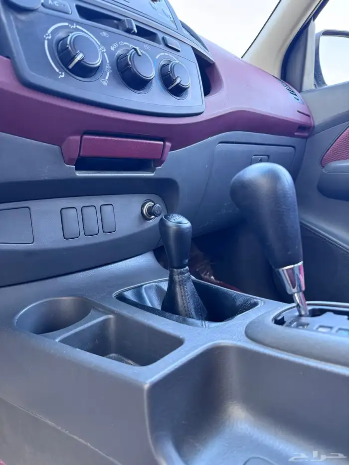 هايلوكس ( مخزن بريمي ) 99