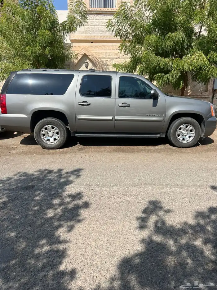 جي ام سي يوكن طويل 2