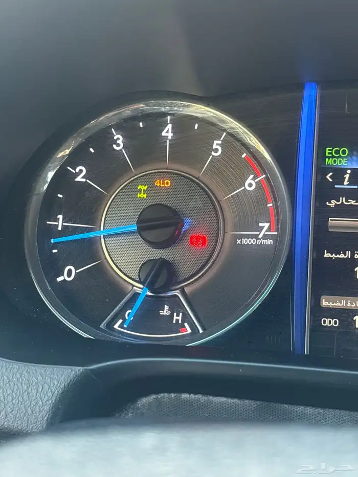 فورتشنر 2017 فل كامل ممشى 190 الف VX SR5 V6 السعر لقطة 2