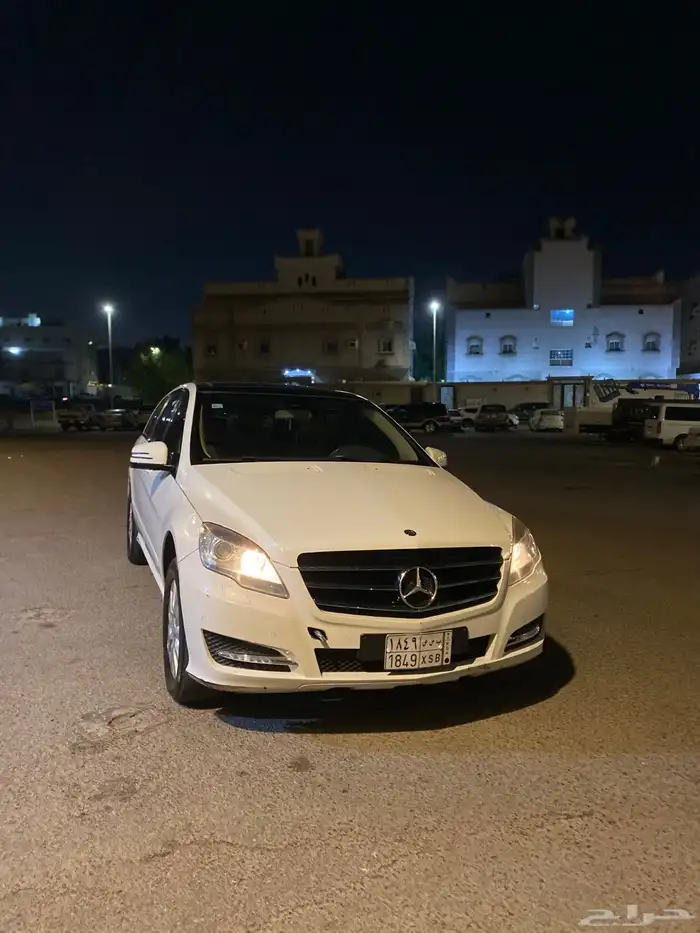 للبيع مرسيدس R300 موديل 2011 مخزن 14