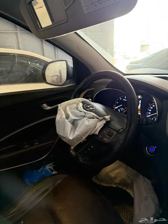 هيونداي سنتافي 2018 ديزل فل كامل دبل مصدوم 11