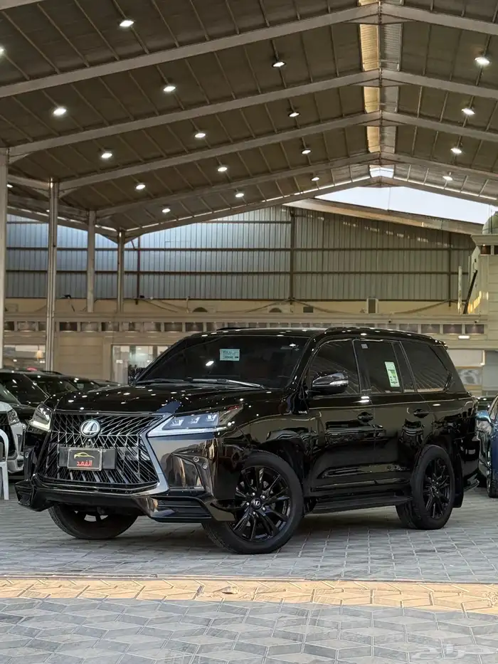 لكزس - 2019 - LX570 - فل كامل 3