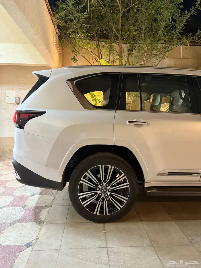 لكزس Lx600 BB 2025 اصفار 26