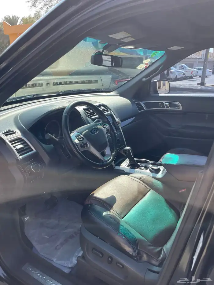 فورد اكسبلورر ليمتيد 2013 10