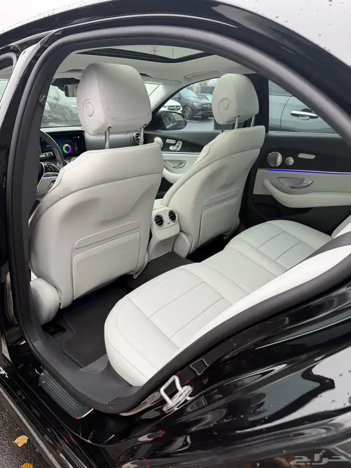 2023 Mercedes E450 4Matic ممشى قليل 8