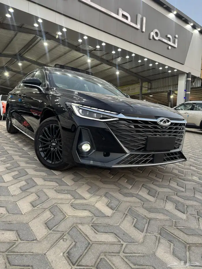 شيري اريزو 8 موديل 2025 كمفورت ولاكجري 5