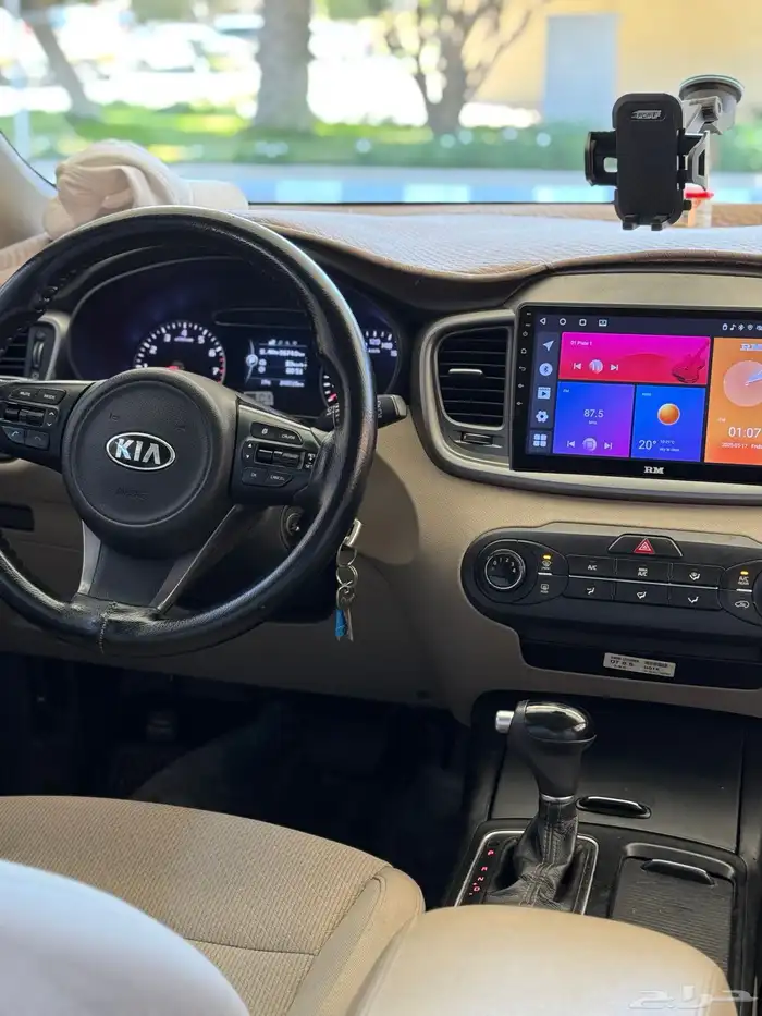 كيا سورينتو موديل 2016 ممشى 250 كم نظيفة جدا 6