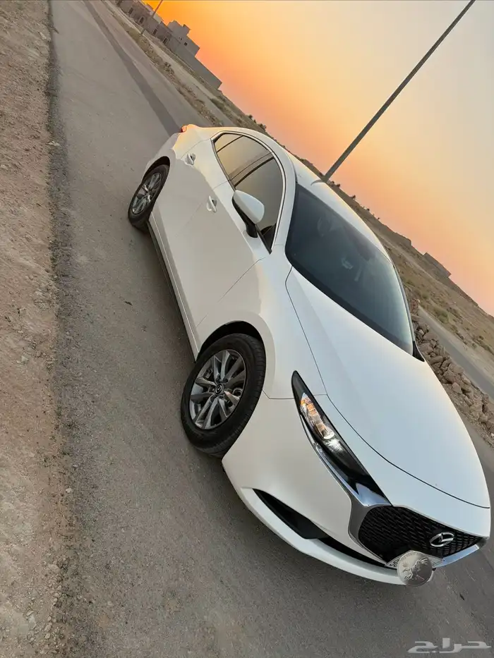 مازدا 3 موديل 24 للبيع 1