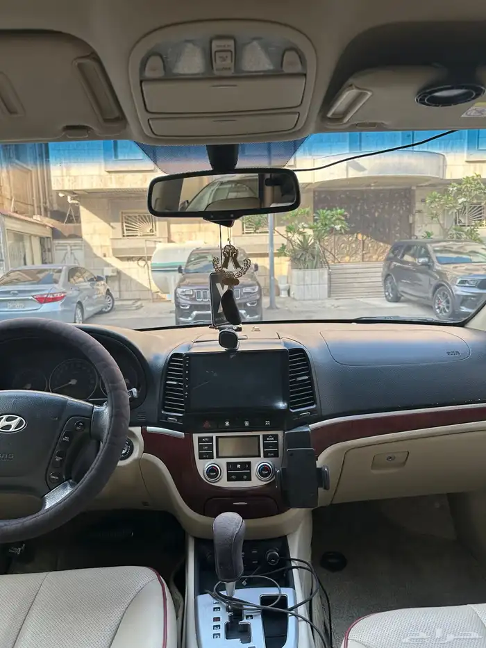 هيونداي سنتافي 2009 7