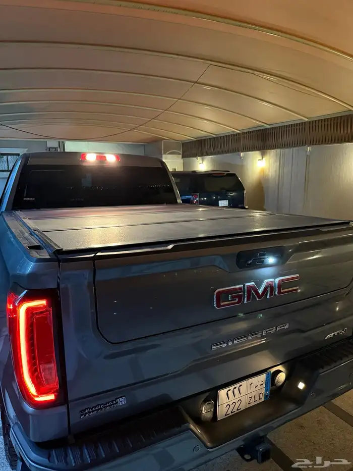 سييرا AT4 نظيف رمادي 18