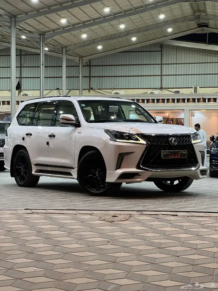 لكزس - 2016 - LX570 - فل كامل 1