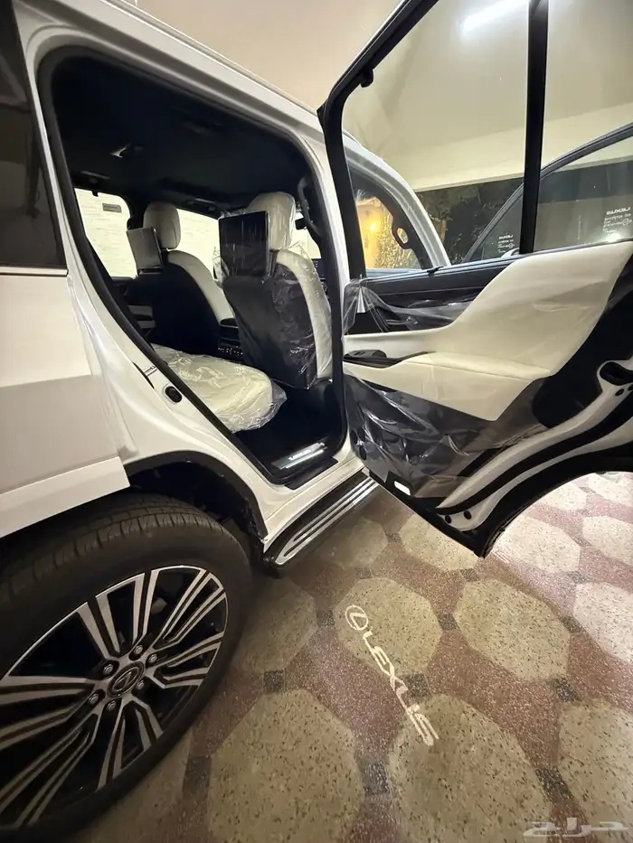 لكزس Lx600 BB 2025 اصفار 25