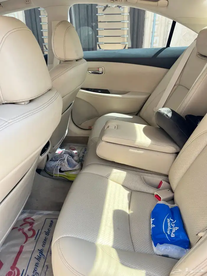 لكزس es3502012 7