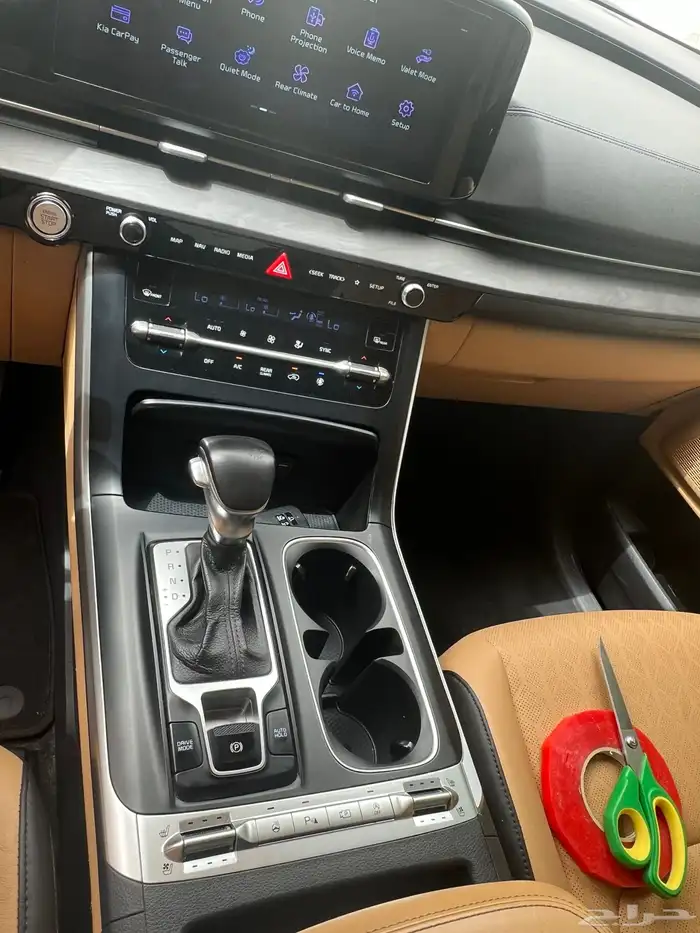 كيا كرنفال 2021 ( ديزل ) فل كامل بحالة الوكالة 11