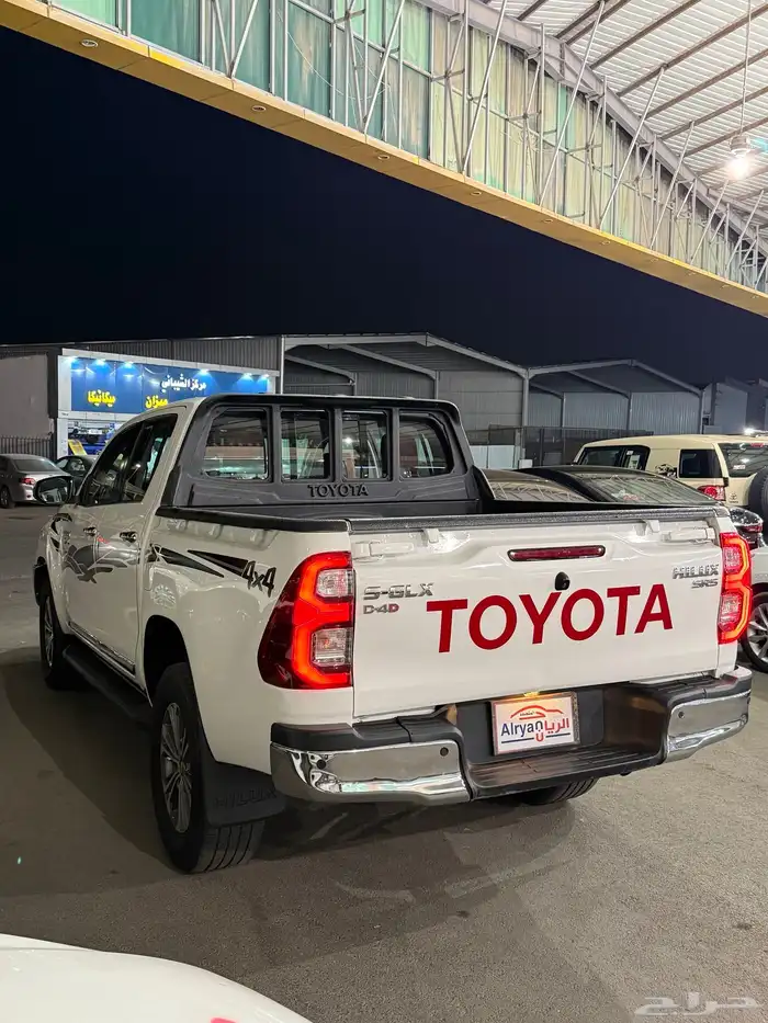 هايلكس 2022 فل كامل ديزل 4