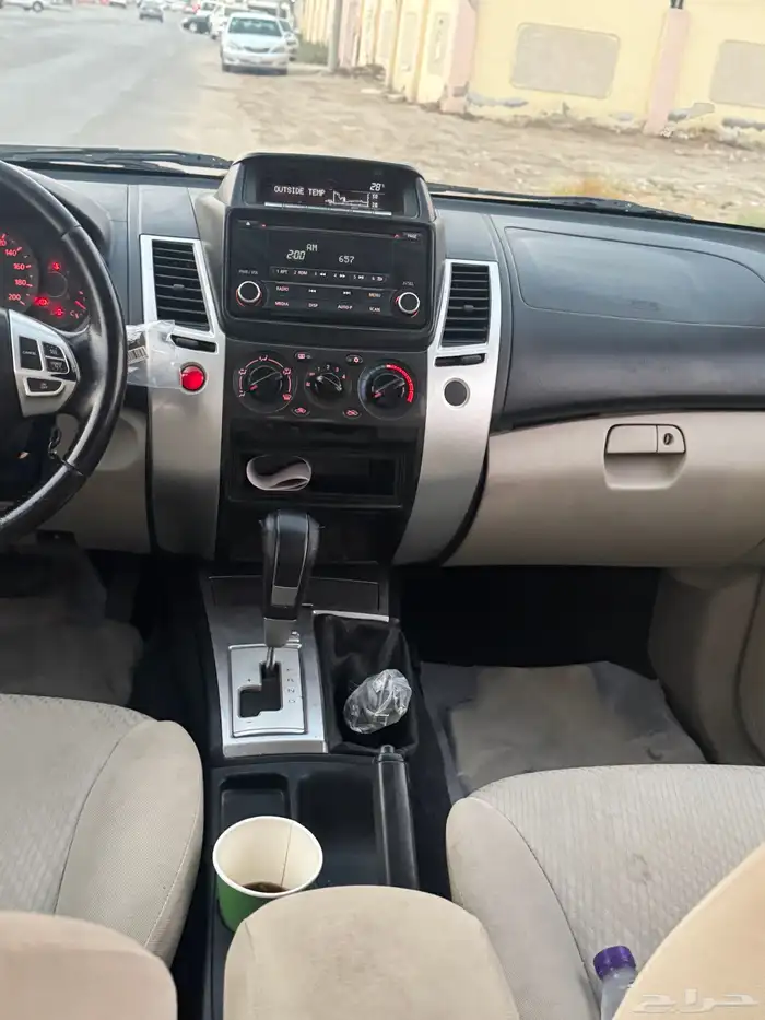 للبيع باجيرو سبورت 2015 19