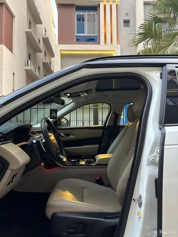 Land Rover Velar R 2019 17
