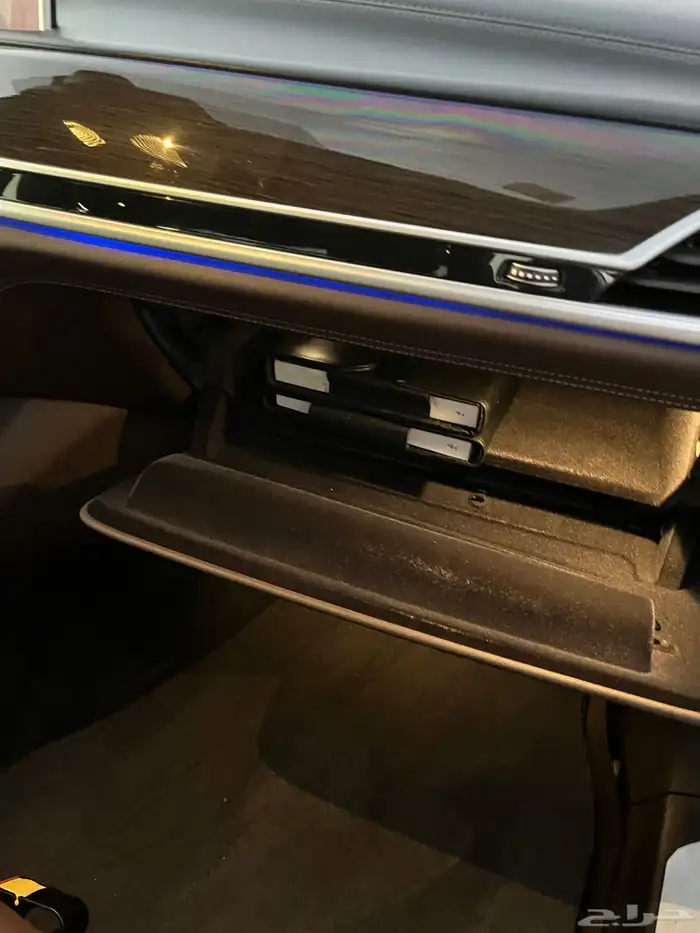 بي ام دبليو 730 2020 33