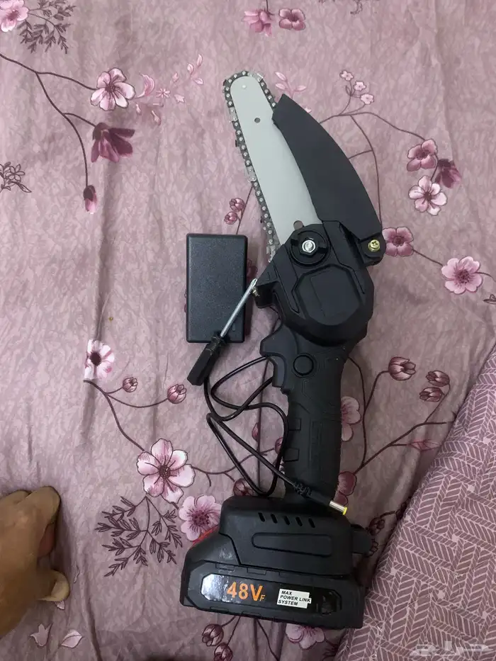 منشار كهربائي جديد استخدام 0