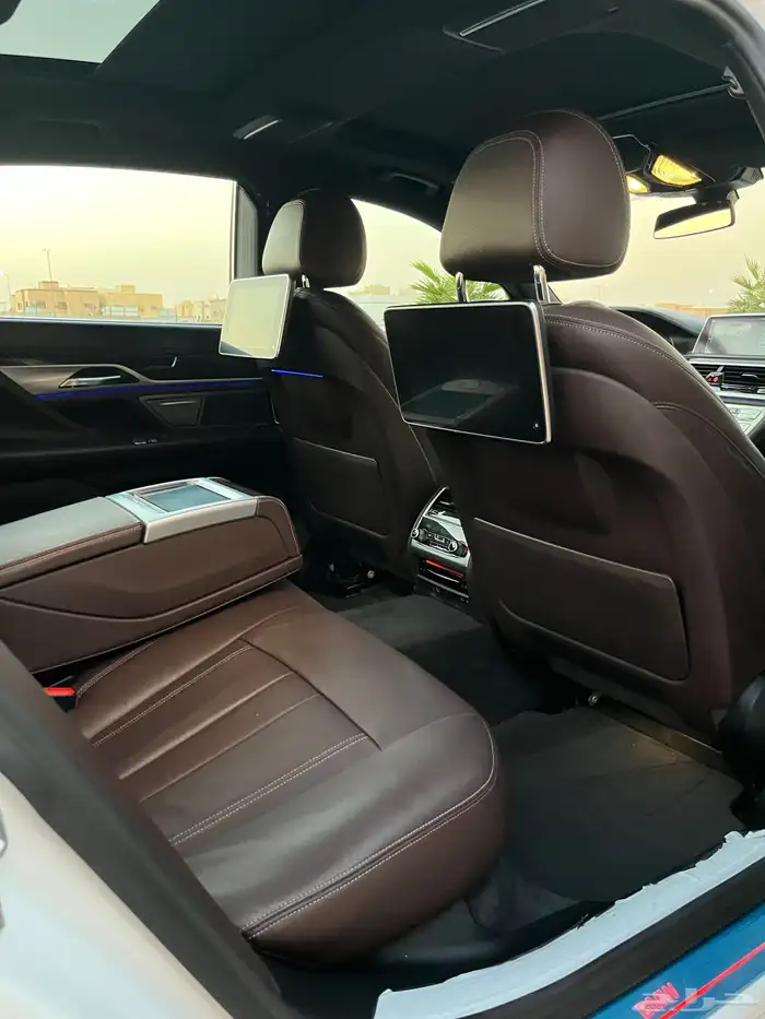 بي ام دبليو 730 2020 24