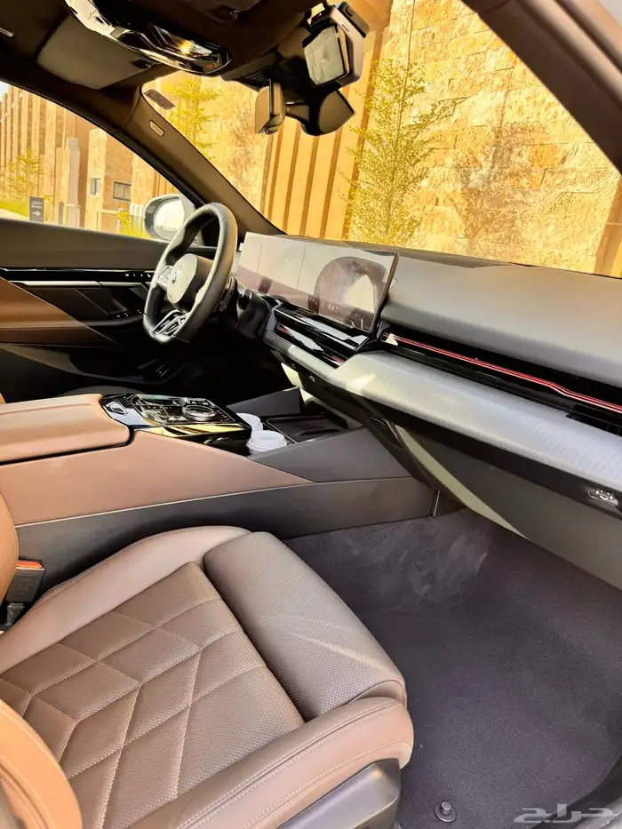 BMW 520 i M kit في حالة الوكالة 28