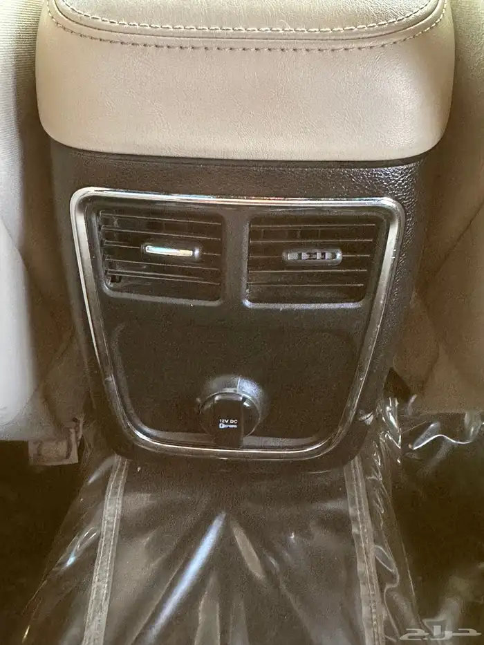 دوج تشارجر 2013 17