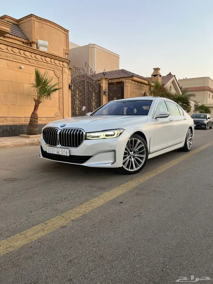 بي ام دبليو 730 2020 1