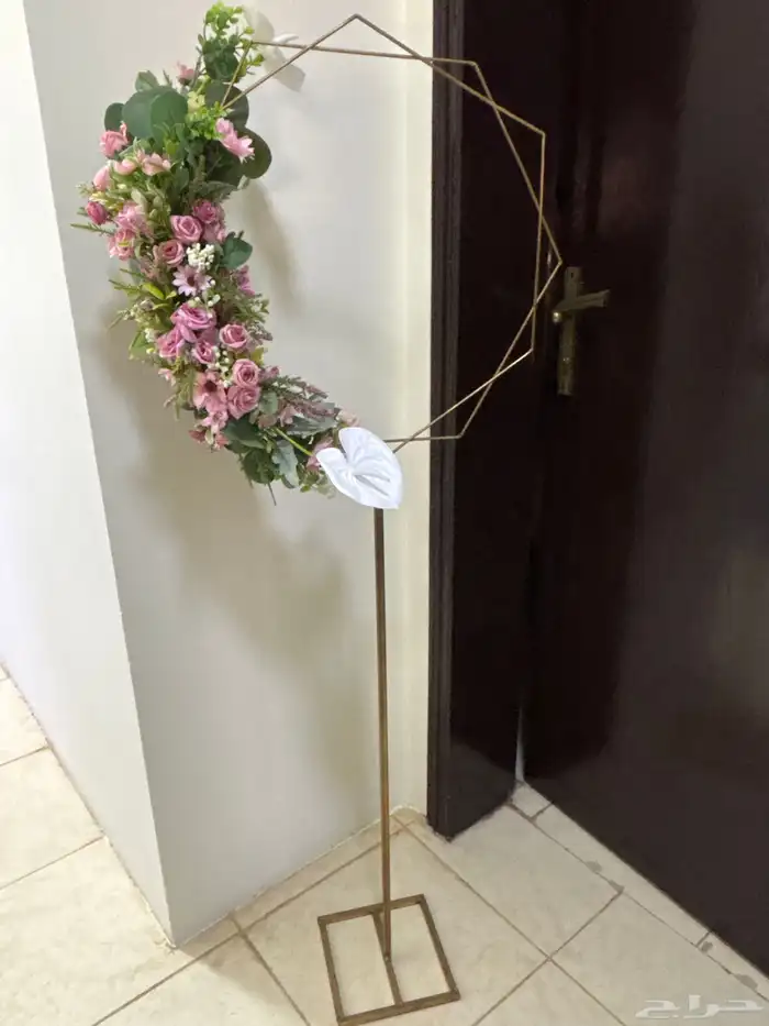 ستاند مناسبه جاهز بالورود 0