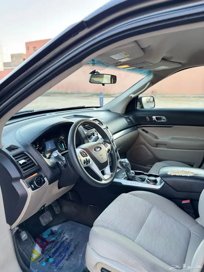 للبيع اكسبلور 2014 مالك اول 8