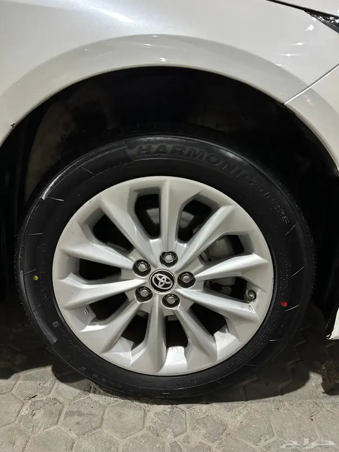 للبيع كورولا 2020 نص الفل هايبرد وكالة 6