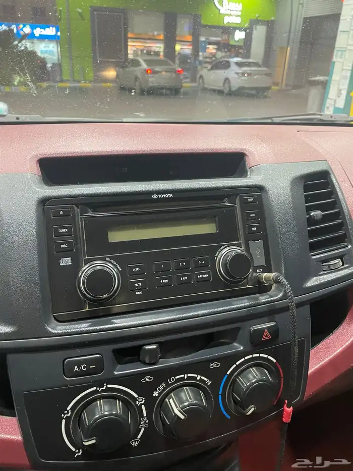 هايلكس غماره 2015للبيع 11