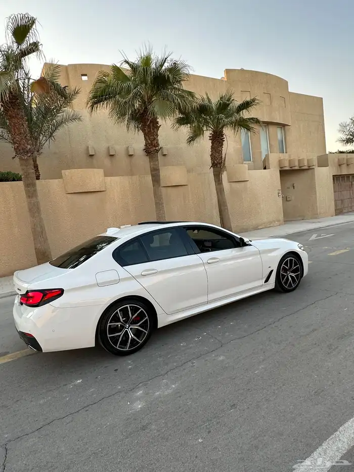 بي ام 530 كت M على الضمان والصيانه المجانيه 2021 46