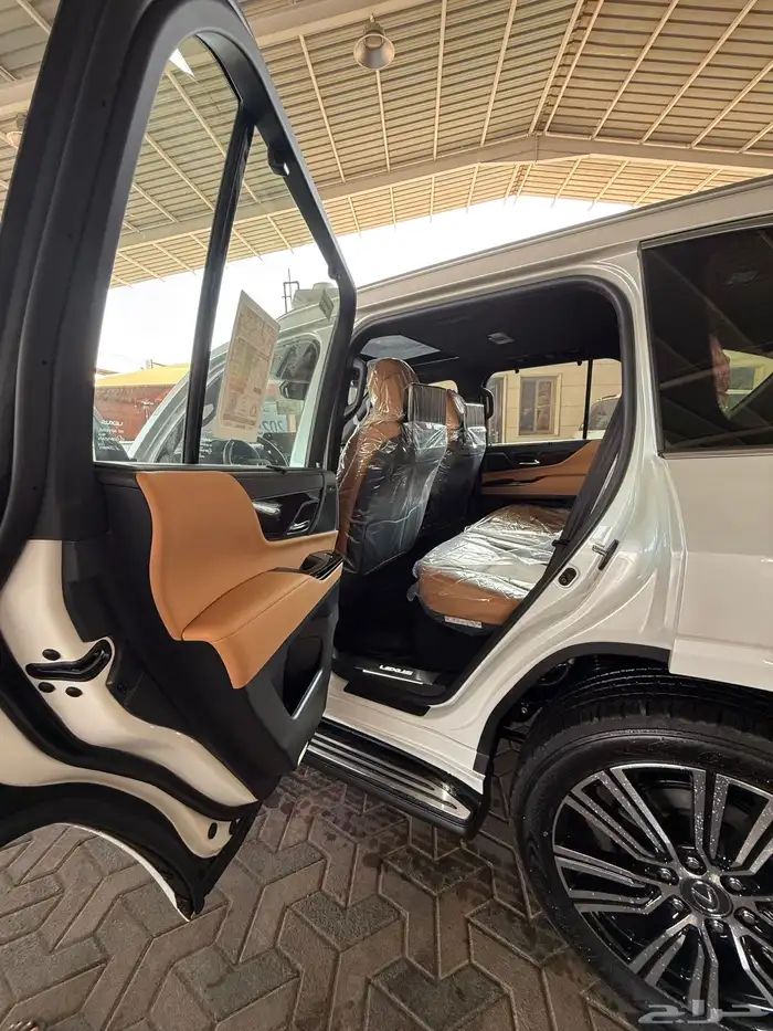 لكزس LX600 BB سعودي موديل 2025 41