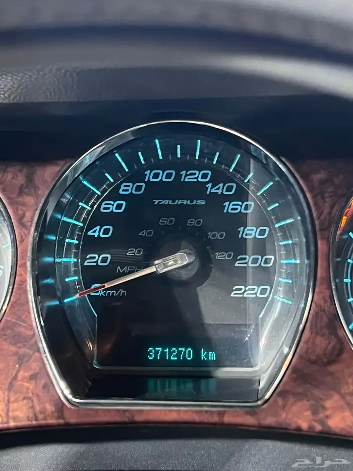 فورد تورس 2010 24