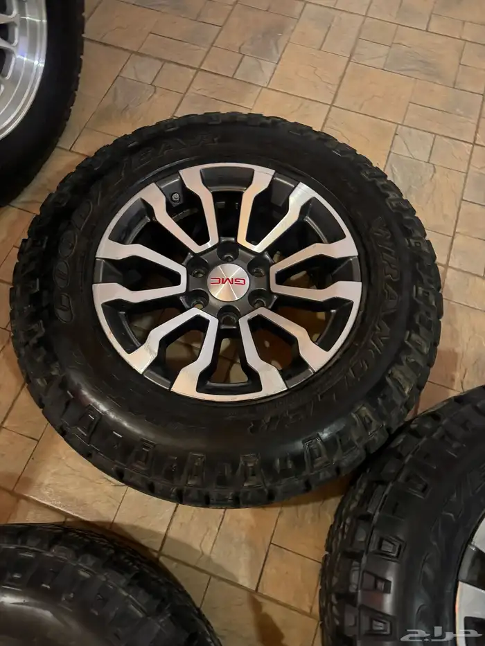 كفرات قودير حجري مقاس 18 ( بدون الجنوط ) 2