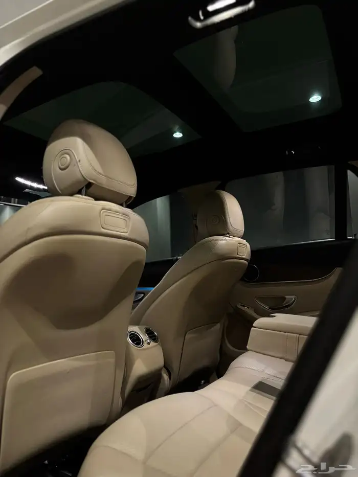 مرسيدس GLC نظيف جدا 13